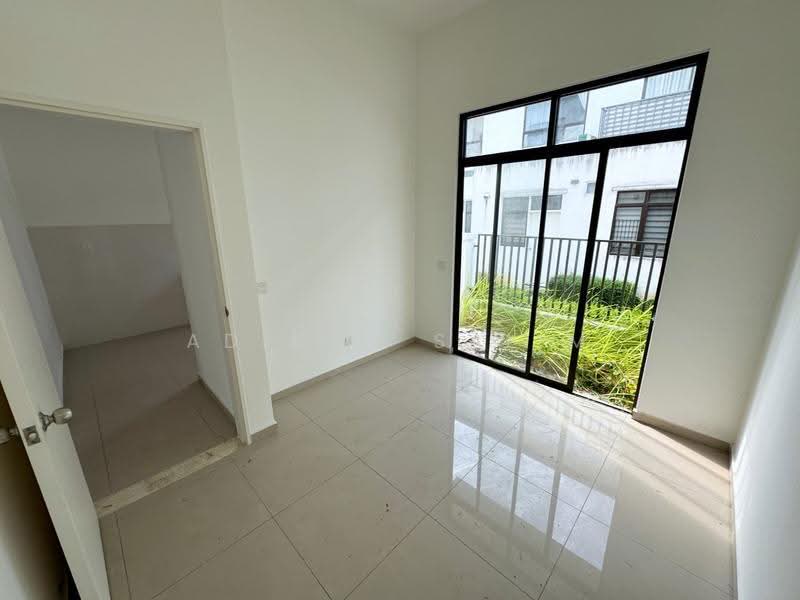 Rumah Teres 2-Tingkat untuk Dijual di Eco Grandeur (Puncak Alam) - Adibah Salim - Interior - PropertyGuru.com.my