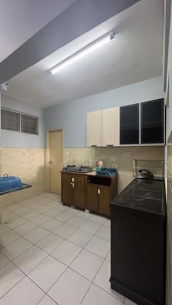 Condominium for Sale at Juta Mines - Nurain Rosman - Kitchen - PropertyGuru.com.my