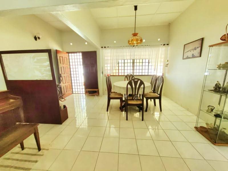 Bungalow House untuk Dijual di Tanjung Bungah (Penang) - Max Ng - Dining Room - PropertyGuru.com.my