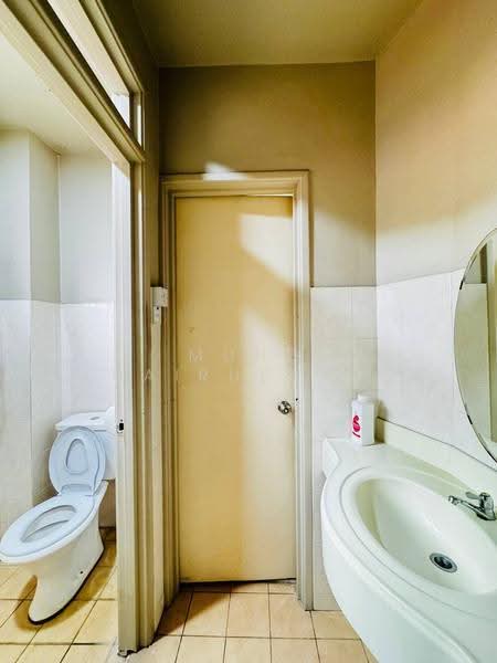 2-storey Terraced House for Sale in Seksyen 5 (Kota Damansara) - Muhd Khairulnawawi Kamaruddin - Bathroom - PropertyGuru.com.my