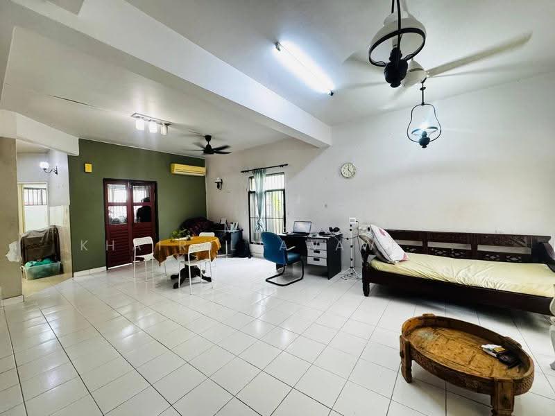 2-storey Terraced House for Sale in Seksyen 5 (Kota Damansara) - Muhd Khairulnawawi Kamaruddin - Living Room - PropertyGuru.com.my