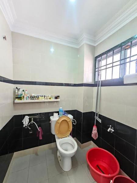 Rumah Teres 2-Tingkat untuk Dijual di Bukit Indah (Iskandar Puteri (Nusajaya)) - Stella Narita - Bathroom - PropertyGuru.com.my