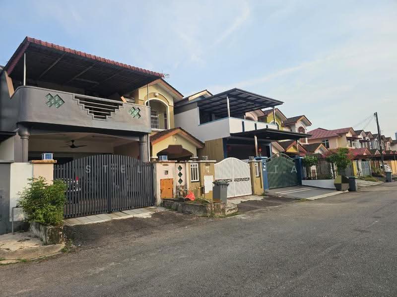 Rumah Teres 2-Tingkat untuk Dijual di Bukit Indah (Iskandar Puteri (Nusajaya)) - Stella Narita - Exterior - PropertyGuru.com.my