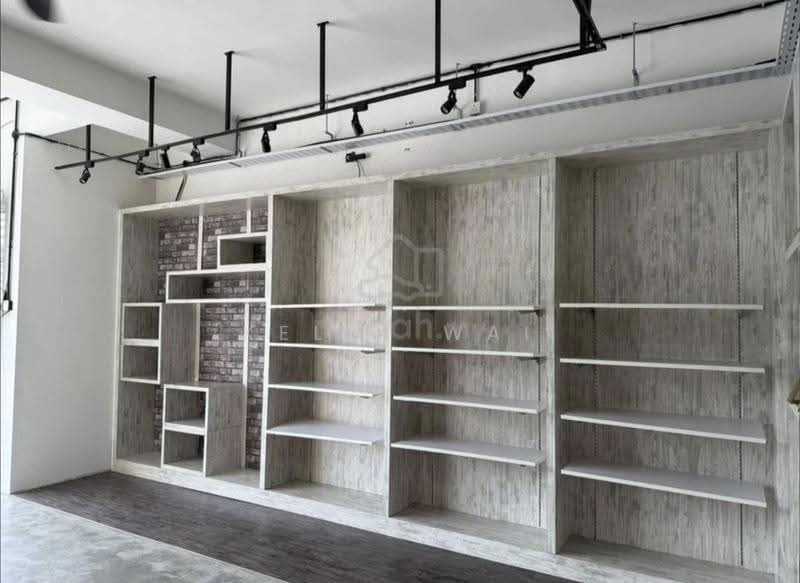 Retail Space for Sale in Taman Mount Austin (Tebrau) - Kelly Wai - Interior - PropertyGuru.com.my