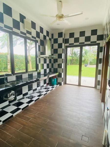Bungalow House for Rent in Leisure Farm (Gelang Patah) - Valerie Saw - Kitchen - PropertyGuru.com.my