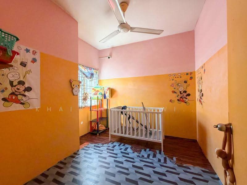 Rumah Teres 2-Tingkat untuk Dijual di Bandar Putra Permai (Seri Kembangan) - Muhd Khairulnawawi Kamaruddin - Bedroom - PropertyGuru.com.my