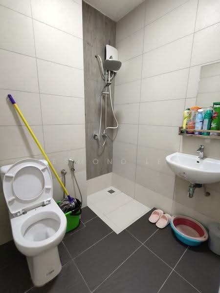 Kediaman Servis untuk Disewa di Arte S - Desmond Lee - Bathroom - PropertyGuru.com.my