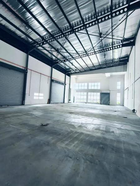Kilang untuk Disewa di Taman Perindustrian Taming Jaya (Balakong) - Edward Long - Interior - PropertyGuru.com.my