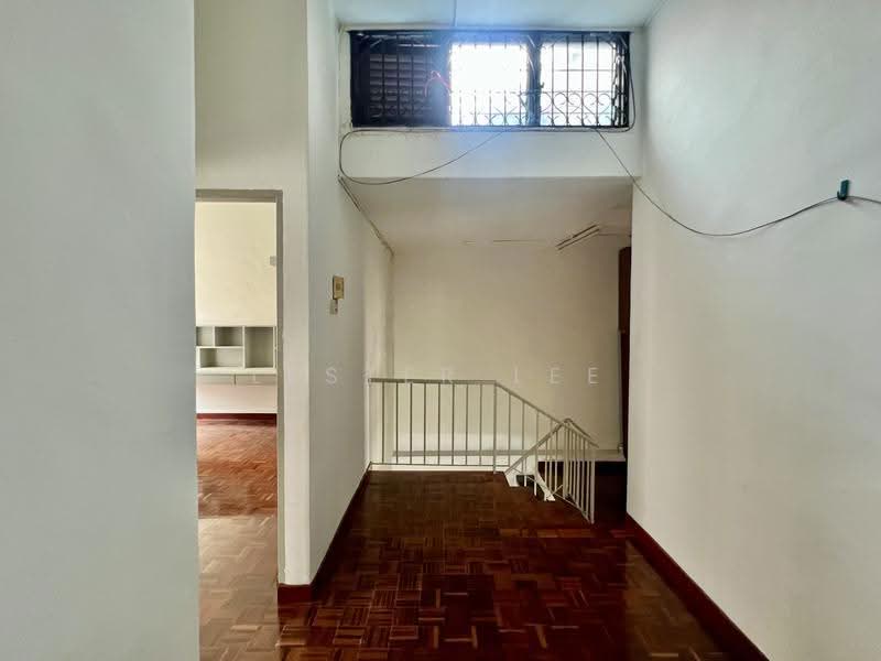 2-storey Terraced House for Sale in SS2 (Petaling Jaya) - Lester Lee - Corridor - PropertyGuru.com.my