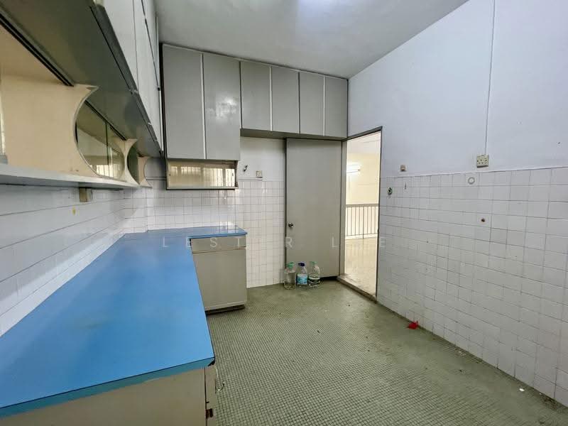 2-storey Terraced House for Sale in SS2 (Petaling Jaya) - Lester Lee - Kitchen - PropertyGuru.com.my