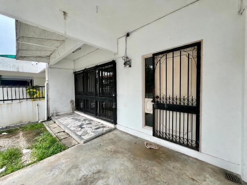 2-storey Terraced House for Sale in SS2 (Petaling Jaya) - Lester Lee - Exterior - PropertyGuru.com.my