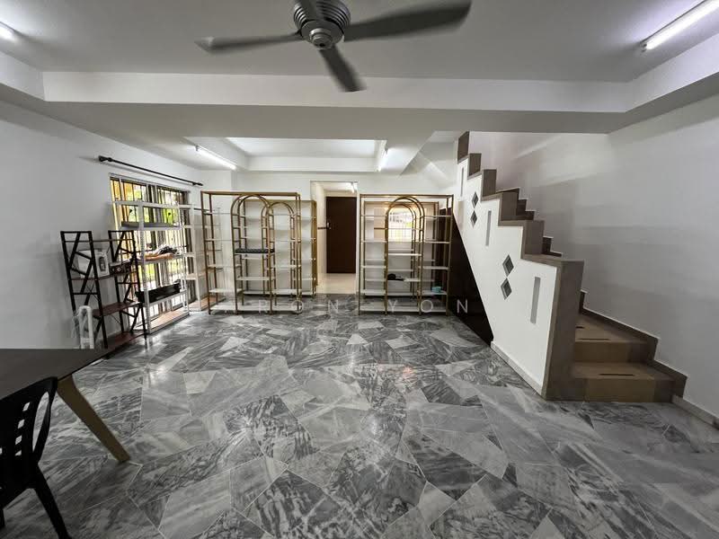 2-storey Terraced House for Sale in Taman Equine (Seri Kembangan) - Aaron Yong - Living Room - PropertyGuru.com.my