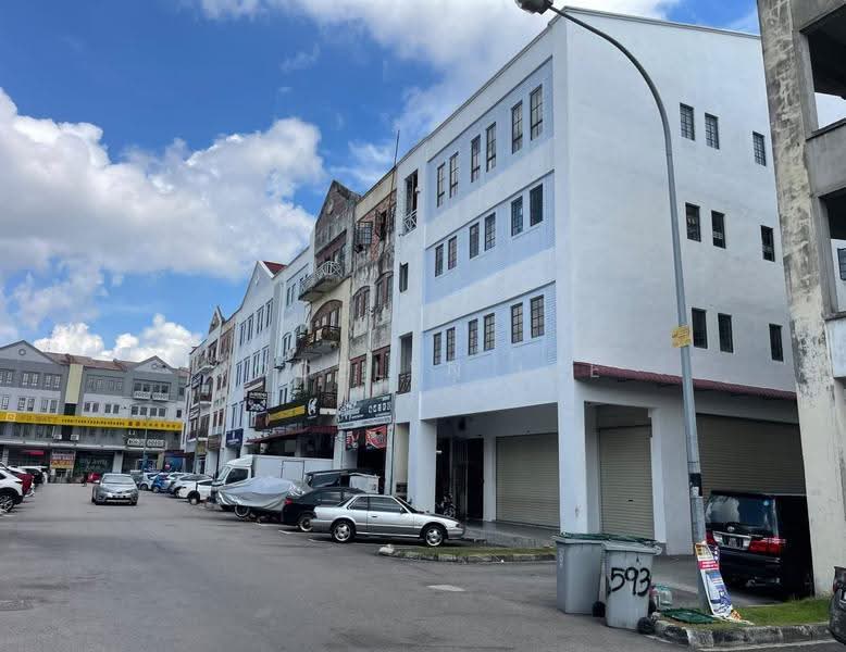 Shop for Sale in Bandar Indahpura (Kulai) - Jocelyn Lee - Exterior - PropertyGuru.com.my
