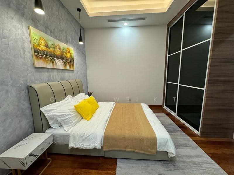 Service Residence for Sale at Royce Residence - Cheah Wei Kit - Bedroom - PropertyGuru.com.my