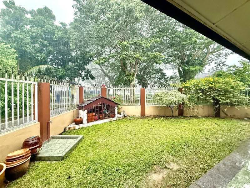 2-storey Terraced House for Sale in Taman Melawati (Ulu Kelang) - Razlina Razali - Garden - PropertyGuru.com.my