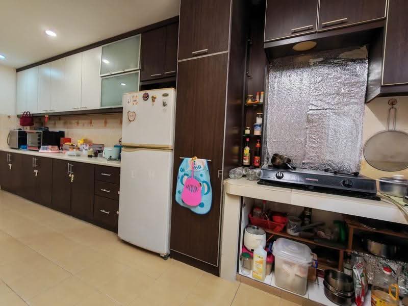 2-storey Terraced House for Sale in Bandar Bukit Puchong (Puchong) - Eric Foo - Kitchen - PropertyGuru.com.my