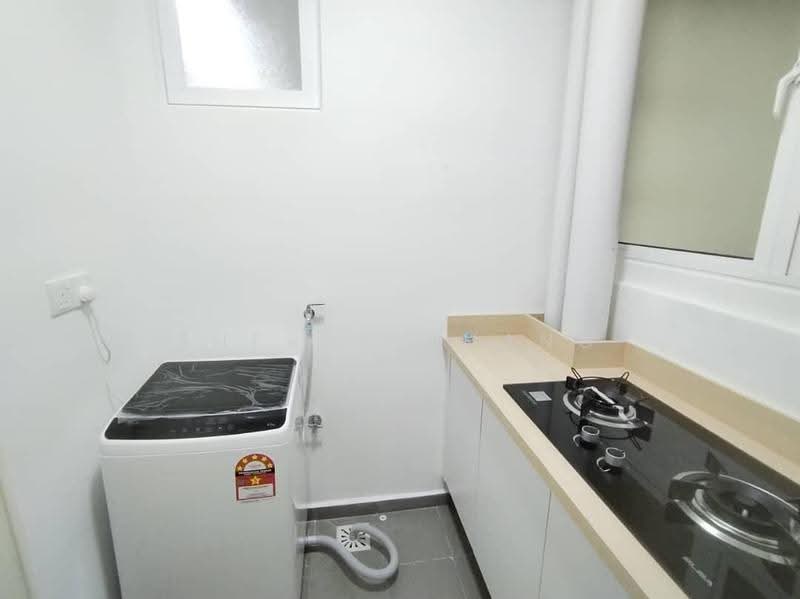 Service Residence for Sale at Tuan 2egacy - Sherry Chang - Kitchen - PropertyGuru.com.my
