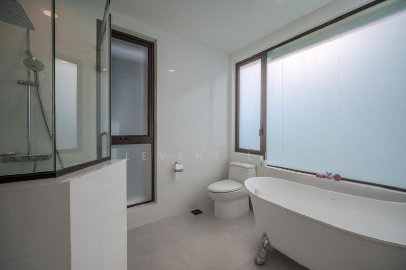 Bungalow House untuk Dijual di Mont Kiara (Kuala Lumpur) - Levene Li - Bathroom - PropertyGuru.com.my