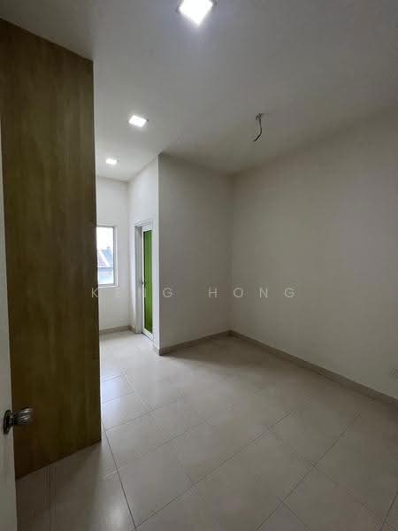 2-storey Terraced House for Rent in Bandar Seri Coalfields (Sungai Buloh) - Keng Hong - Interior - PropertyGuru.com.my