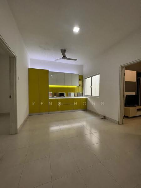 2-storey Terraced House for Rent in Bandar Seri Coalfields (Sungai Buloh) - Keng Hong - Kitchen - PropertyGuru.com.my