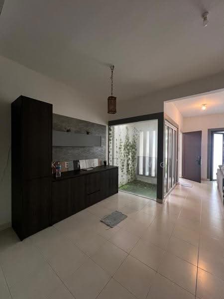2-storey Terraced House for Rent in Bandar Seri Coalfields (Sungai Buloh) - Keng Hong - Living Room - PropertyGuru.com.my