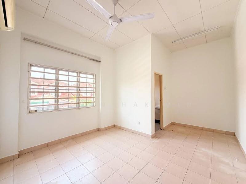 2-storey Terraced House for Sale in Kota Puteri (Batu Arang) - Nazrin Hakimin - Interior - PropertyGuru.com.my