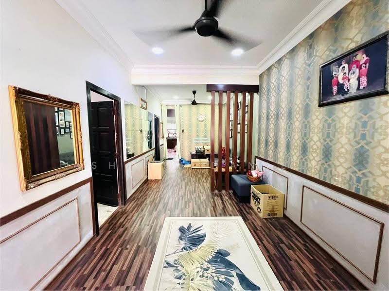 Rumah Teres 1-Tingkat untuk Dijual di Taman Jasa Utama (Selayang) - Ashraff Daniel - Living Room - PropertyGuru.com.my