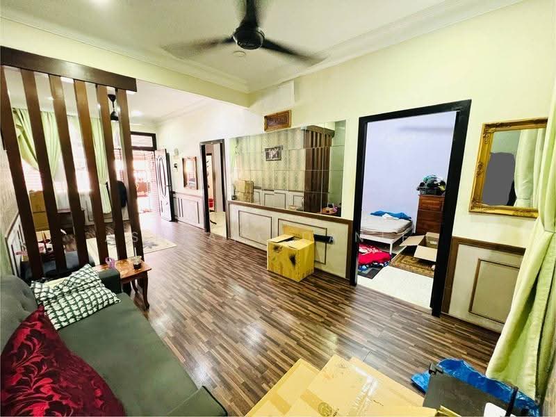 Rumah Teres 1-Tingkat untuk Dijual di Taman Jasa Utama (Selayang) - Ashraff Daniel - Living Room - PropertyGuru.com.my