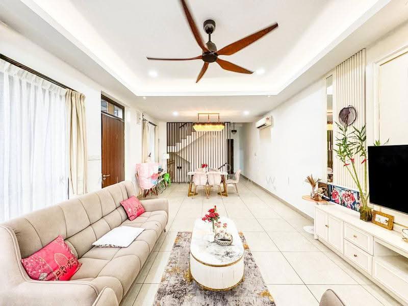 Terraced House for Sale in Cyberjaya (Selangor) - Muhd Khairulnawawi Kamaruddin - Living Room - PropertyGuru.com.my