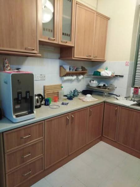 Pangsapuri untuk Disewa di Kingfisher Series - Hong . - Kitchen - PropertyGuru.com.my