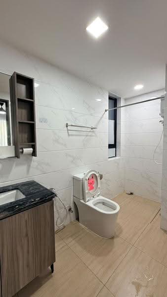 Service Residence for Rent at Country Garden Central Park - Chia Shien Lim - Bathroom - PropertyGuru.com.my