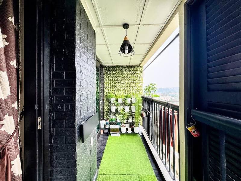 Kondominium untuk Dijual di Armanee - Muhd Khairulnawawi Kamaruddin - Balcony - PropertyGuru.com.my