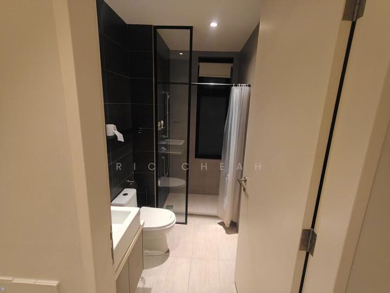 Kediaman Servis untuk Disewa di The Arcuz - Ric Cheah - Bathroom - PropertyGuru.com.my
