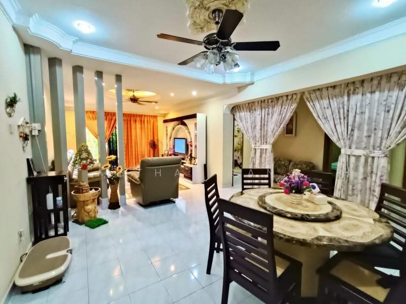 Condominium for Sale at Skudai Villa - Ethan Gan - Living Room - PropertyGuru.com.my