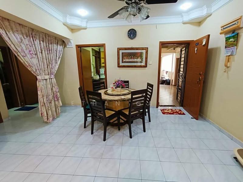 Condominium for Sale at Skudai Villa - Ethan Gan - Dining Room - PropertyGuru.com.my