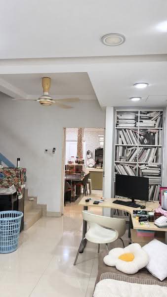 2-storey Terraced House for Sale in TAMAN PUCHONG UTAMA (Puchong) - Hann . - Study - PropertyGuru.com.my