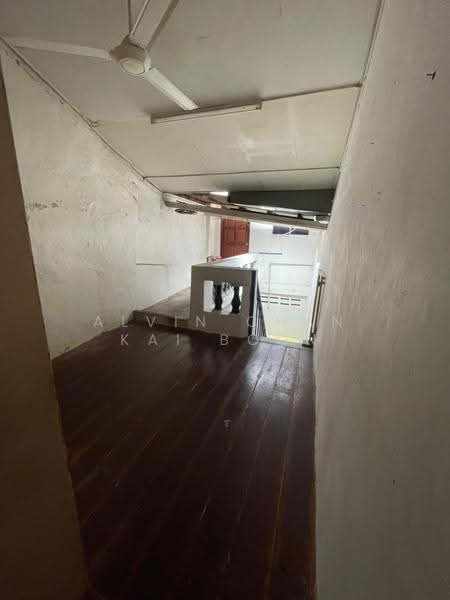 Shop / Office untuk Dijual di Melaka City (Melaka) - Alvin Chan Kai Boon - Upstair - PropertyGuru.com.my