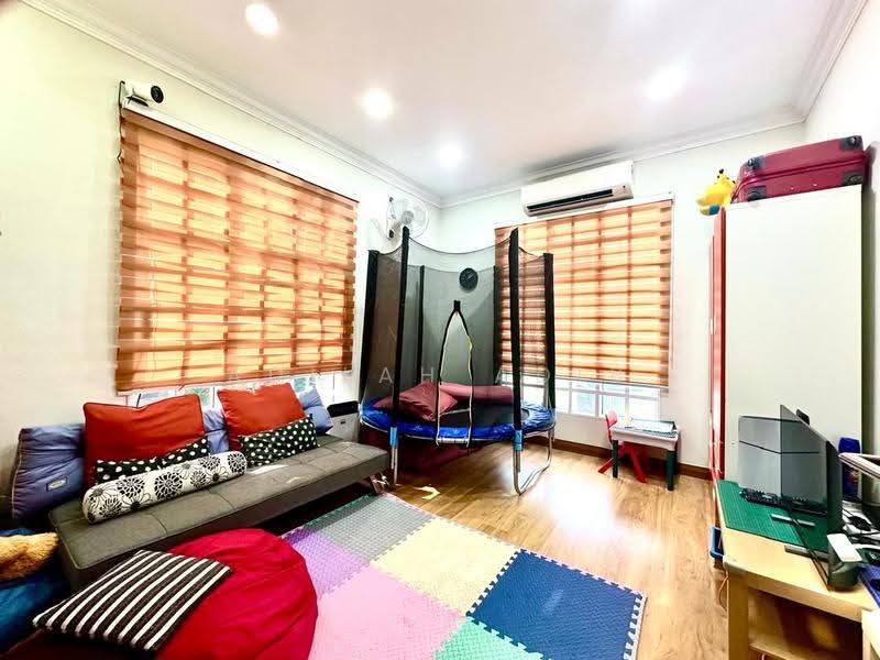 Bungalow House untuk Dijual di Bandar Tun Hussein Onn (Cheras) - Adilah Adib - Living Room - PropertyGuru.com.my