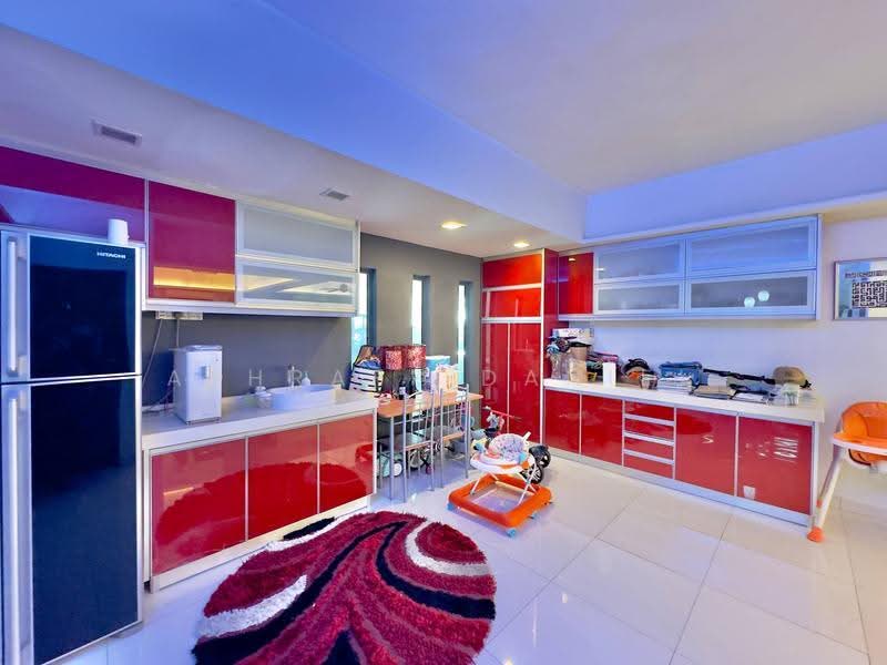 2-storey Terraced House for Sale in Taman Permata (Ulu Kelang) - Ashraff Daniel - Kitchen - PropertyGuru.com.my