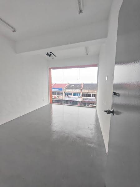 Shop / Office for Rent in Taman Johor Jaya (Johor Bahru) - Celest Tan - PropertyGuru.com.my