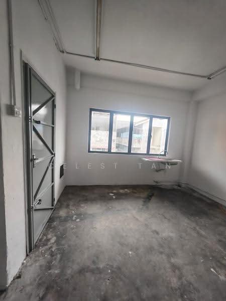 Shop / Office for Rent in Taman Johor Jaya (Johor Bahru) - Celest Tan - PropertyGuru.com.my