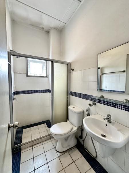 Rumah Teres 2-Tingkat untuk Dijual di Usj 2 (Subang Jaya) - Carlson Chee - Bathroom - PropertyGuru.com.my