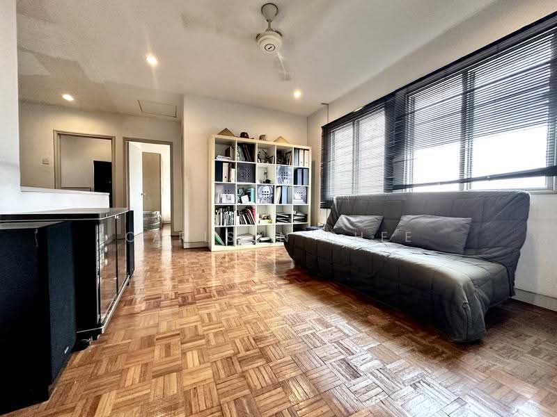 Rumah Teres 2-Tingkat untuk Dijual di Usj 2 (Subang Jaya) - Carlson Chee - First floor Living Room - PropertyGuru.com.my