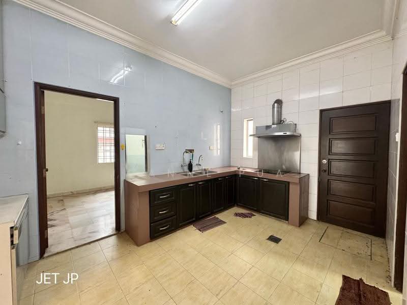 Rumah Teres 2-Tingkat untuk Dijual di Klang (Selangor) - Joanne Pua - Kitchen - PropertyGuru.com.my