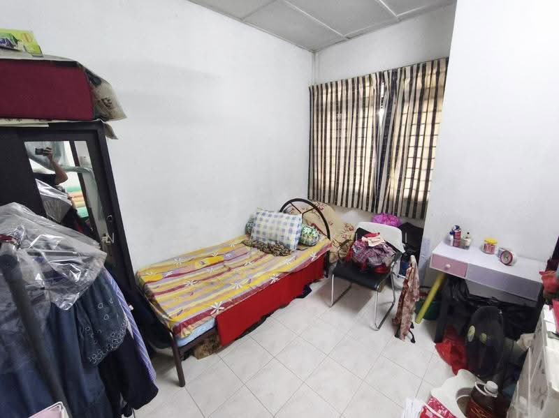 Rumah Teres 1-Tingkat untuk Dijual di Bukit Beruntung (Selangor) - Nazrin Hakimin - Bedroom - PropertyGuru.com.my
