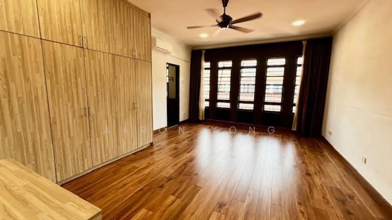 2-storey Terraced House for Sale in Bandar Kinrara (Selangor) - Aaron Yong - Bedroom - PropertyGuru.com.my