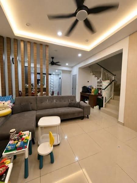 Townhouse for Sale in Shah Alam (Selangor) - JK Lau - Living Room - PropertyGuru.com.my