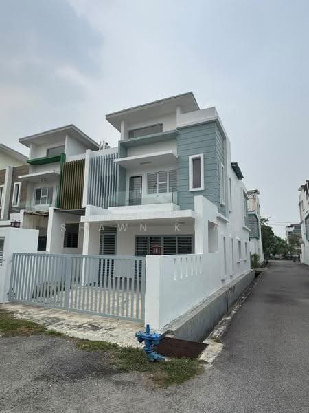 Rumah Teres untuk Disewa di Semenyih (Selangor) - Shawn Kuan - Exterior - PropertyGuru.com.my
