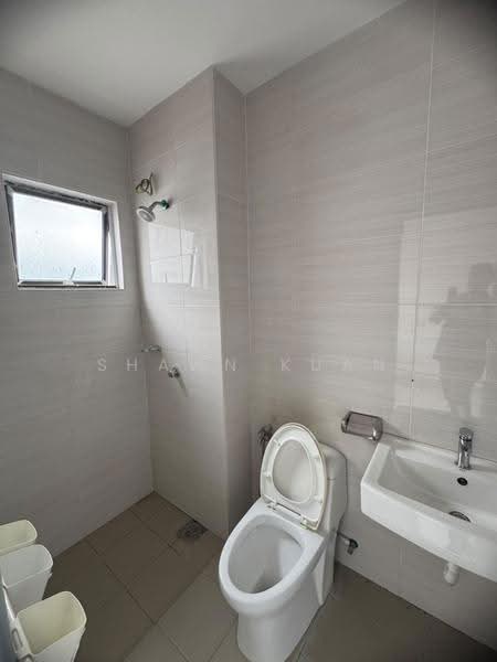 Rumah Teres untuk Disewa di Semenyih (Selangor) - Shawn Kuan - Bathroom - PropertyGuru.com.my