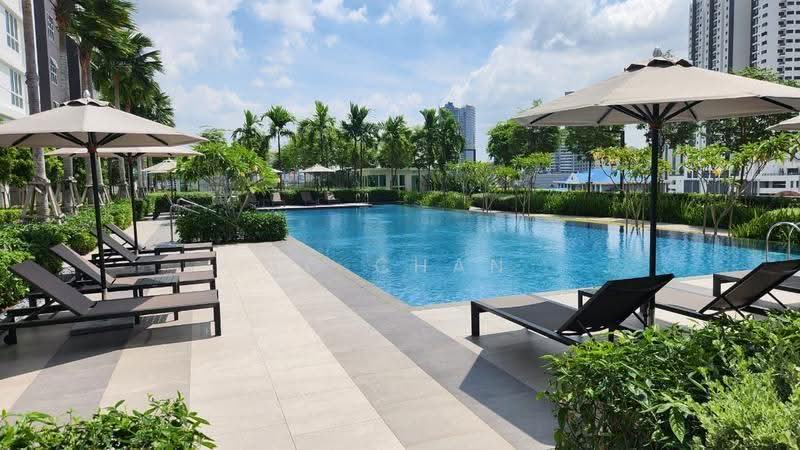 Kediaman Servis untuk Disewa di Plaza @ Kelana Jaya - YC Chan - Pool - PropertyGuru.com.my